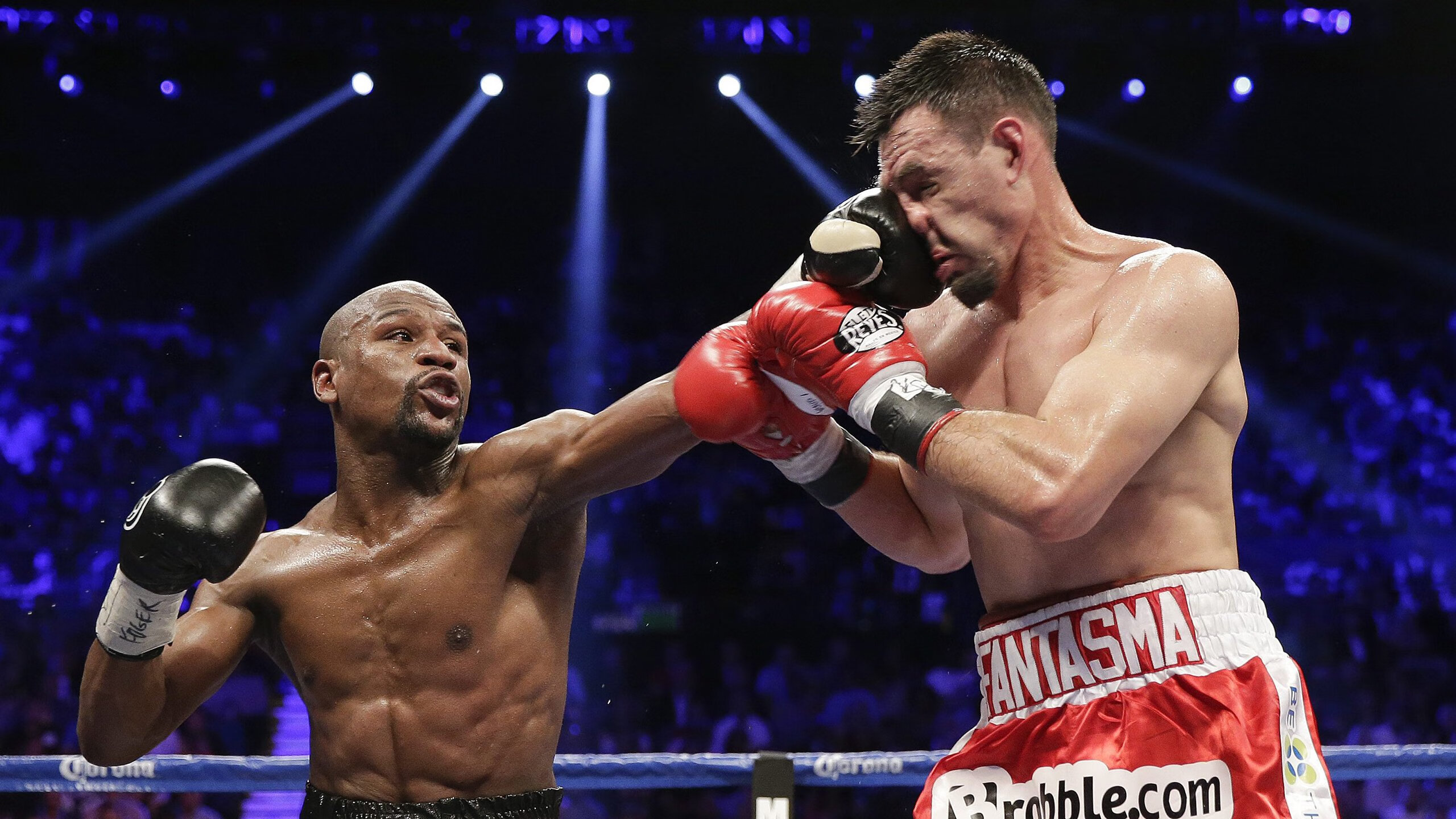 JIUYOU GAMING-公牛青年军创“边线快攻流派”，引战术潮流关注，公牛集锦